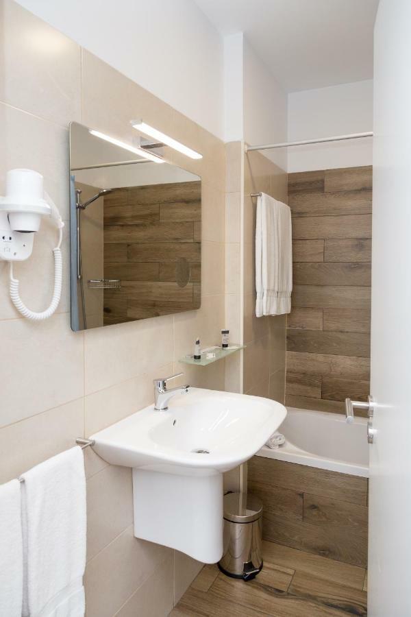 Hotel Veleiro Sines Zewnętrze zdjęcie